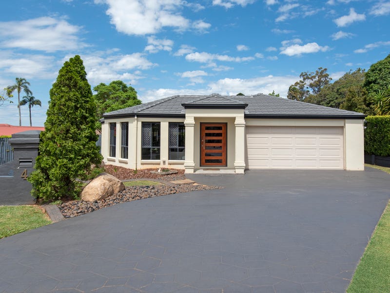 4 Woodlands Close, Middle Ridge, QLD 4350
