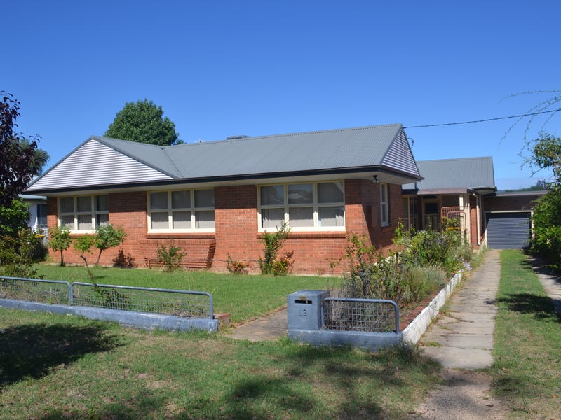 12 Mulligan Street, Inverell, NSW 2360