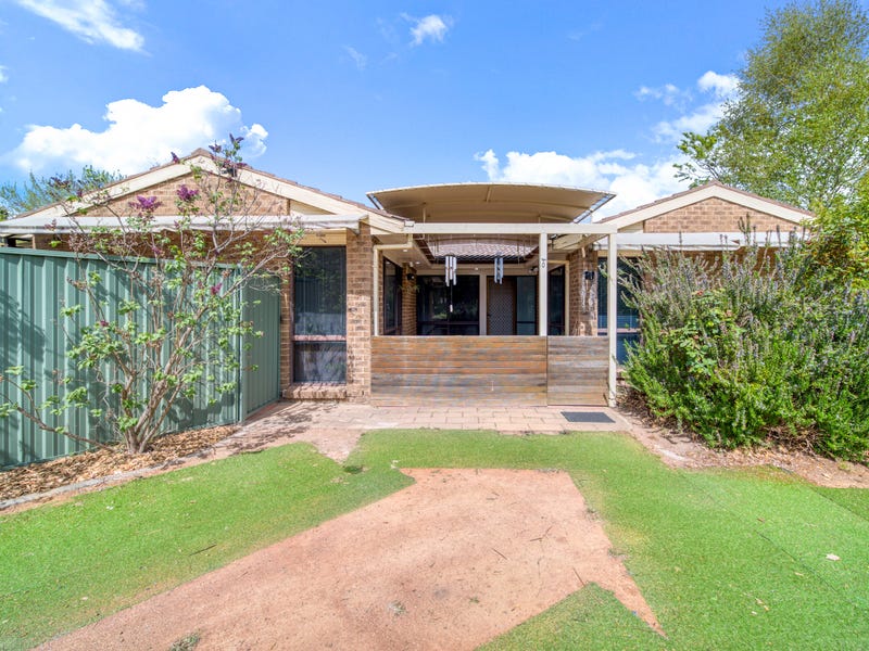 40 Wolstenholme Street, Chisholm, ACT 2905 - Property Details