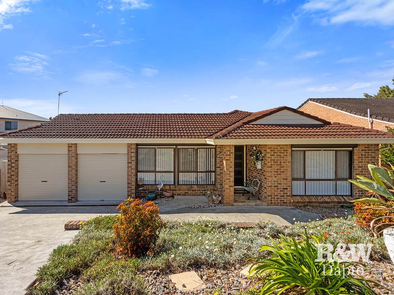 11 Goolagong Street, Avondale, NSW 2530 Property Details