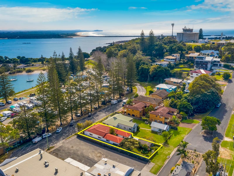 8 Harbour Street, Yamba, NSW 2464 Property Details