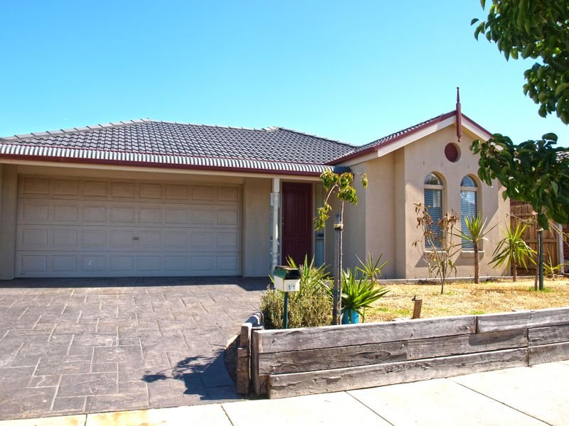 11 Cashmere Court, Derrimut, Vic 3026 Property Details