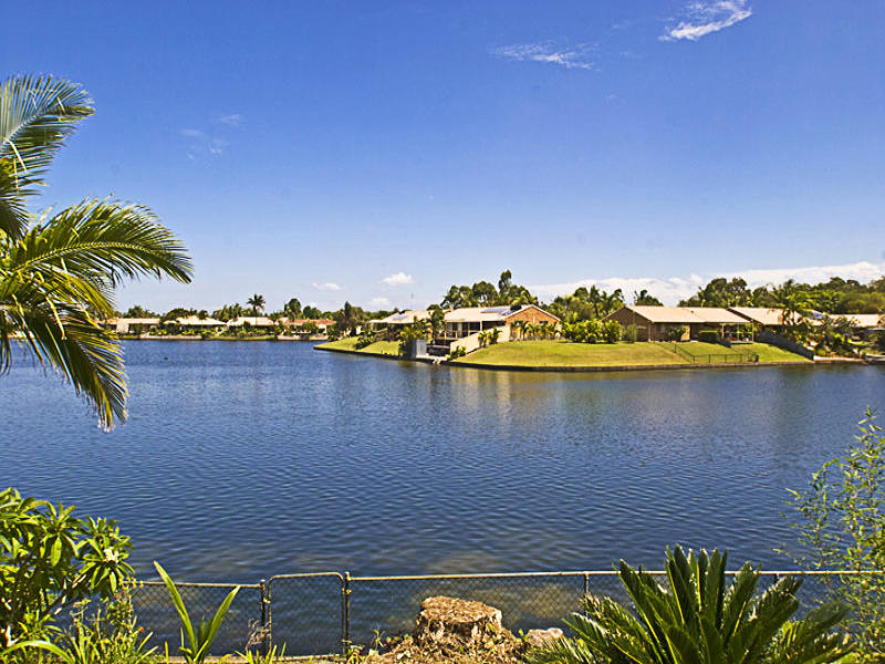 26 Marsupial Drive, Coombabah, QLD 4216