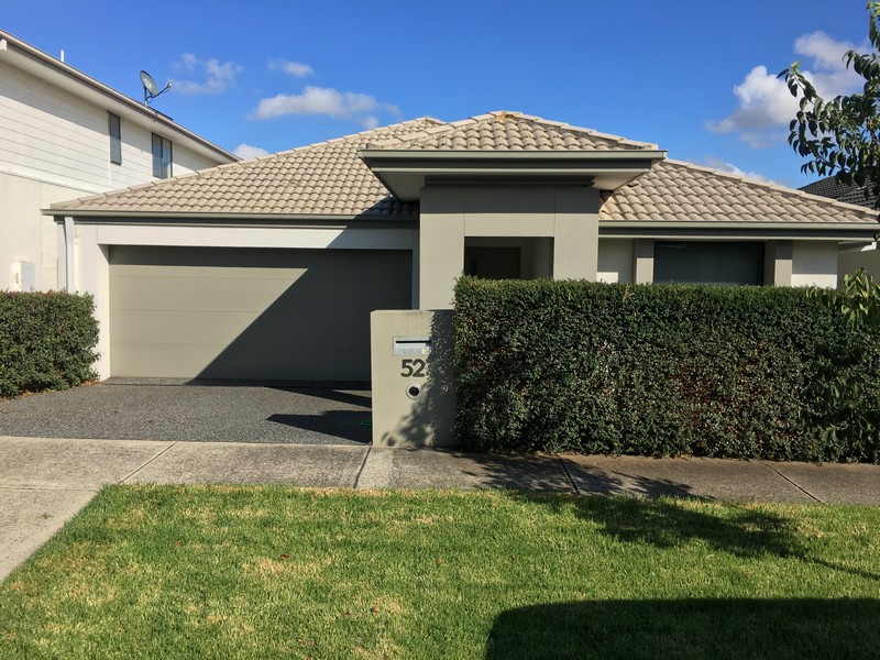 52 Meridian Circuit, Berwick, VIC 3806