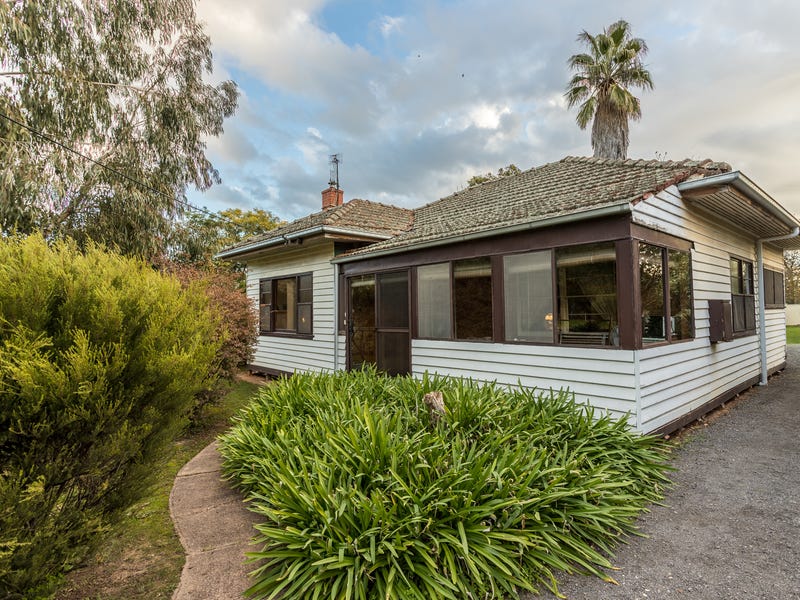84 River Road, Murchison, VIC 3610