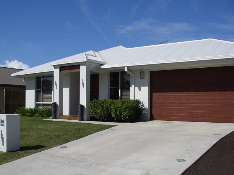 6 Winston Court, Landsborough, QLD 4550