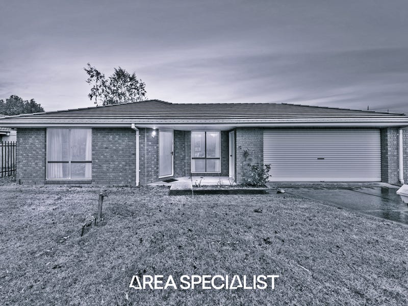 112 McGregor Road, Pakenham, Vic 3810 Property Details