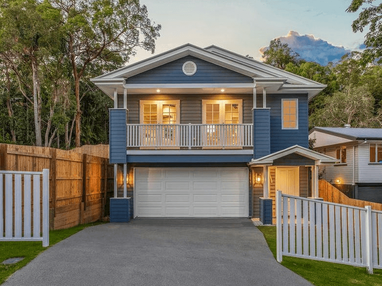 8 Hobart Avenue, Camp Hill, QLD 4152 8 Hobart Avenue, Camp Hill, QLD 4152