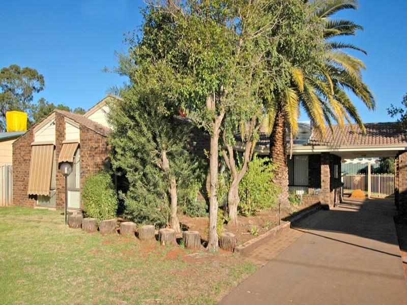 38 North Terrace, Boulder, WA 6432 Property Details