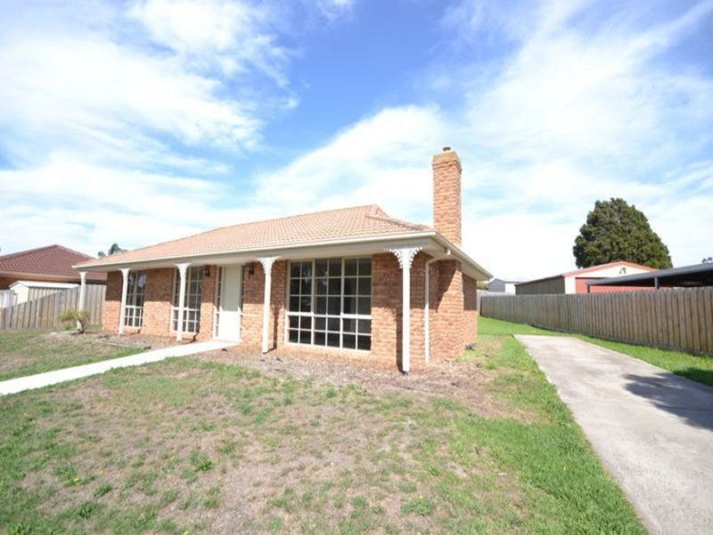 20 Courtenay Avenue, Cranbourne North, Vic 3977