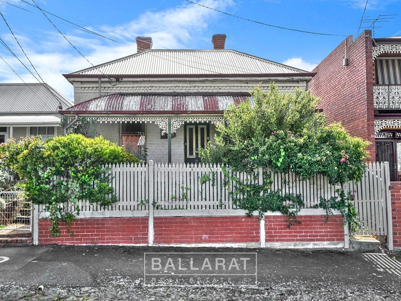 9 East Street S, Ballarat East, VIC 3350