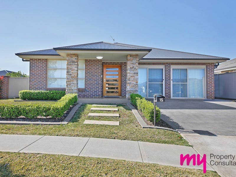 15 Easton Avenue, Spring Farm, NSW 2570