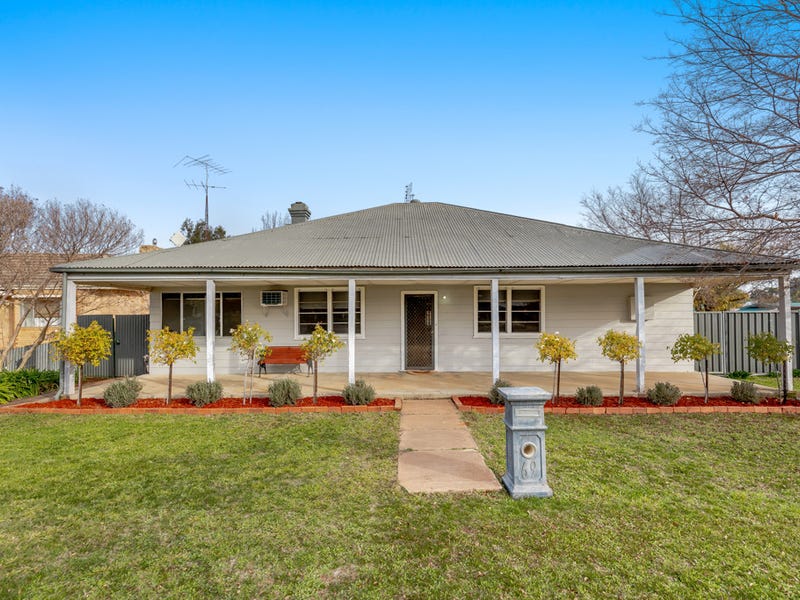 69 Waterview Street, Ganmain, NSW 2702 House for Sale