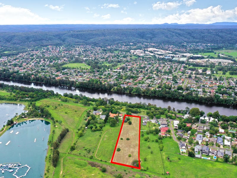 9498 Nepean Avenue, Penrith, NSW 2750