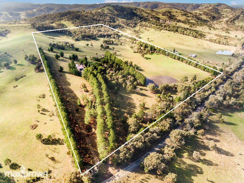 205 Spur Road, Clonbinane, VIC 3658