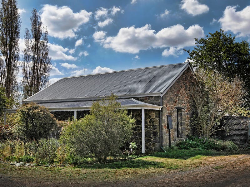 176 De Graves Mill Drive, Malmsbury, Vic 3446 Property Details