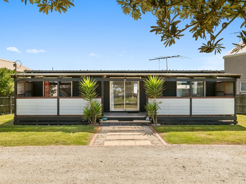 22 Street, Sunderland Bay, VIC 3922
