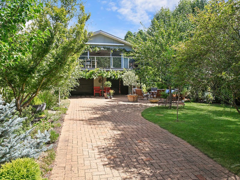 7 Clearview Street, Bowral, NSW 2576 Property Details