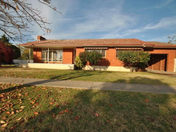 2 Franklin Road, Orange, NSW 2800 - realestate.com.au