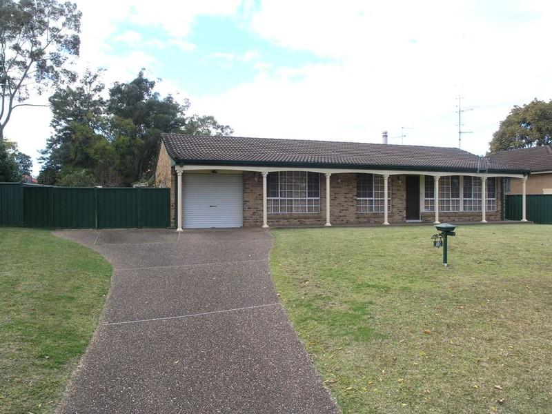 10 Courtland Avenue, Tahmoor, NSW 2573