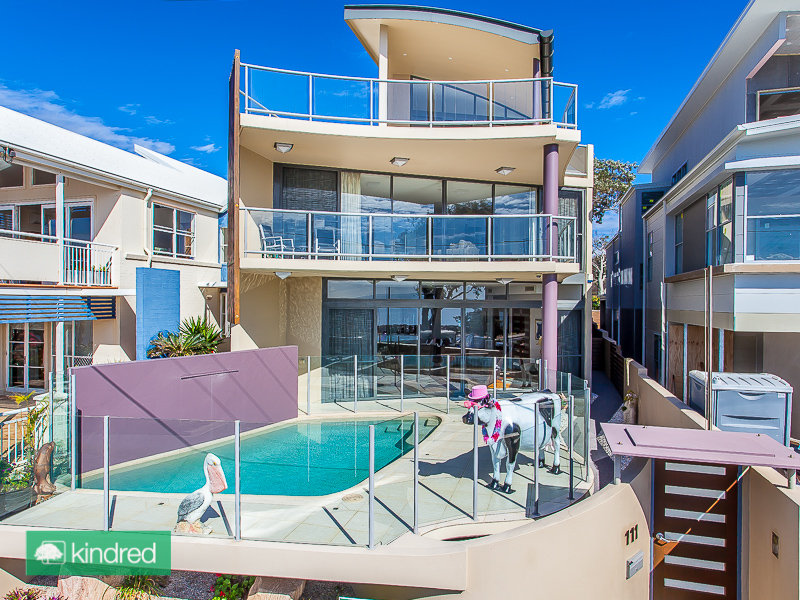 111 Flinders Pde, Scarborough, Qld 4020 Property Details