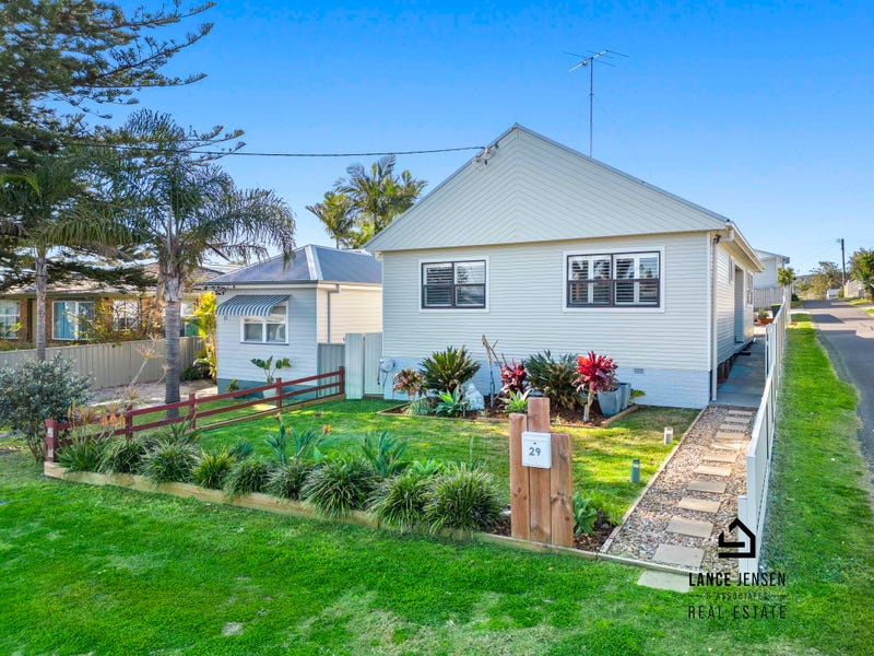 29 Brown Street, Redhead, NSW 2290 Property Details