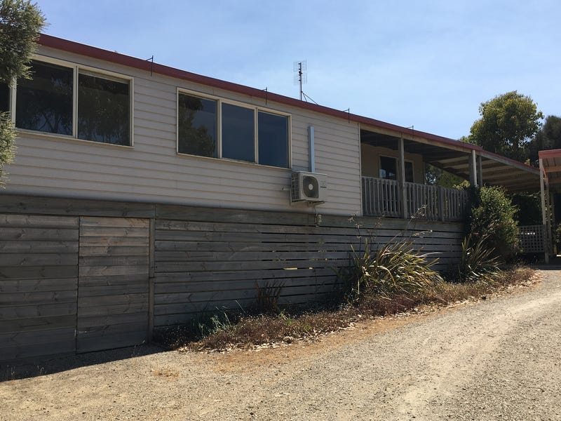 2A Beach Road, Aireys Inlet, VIC 3231