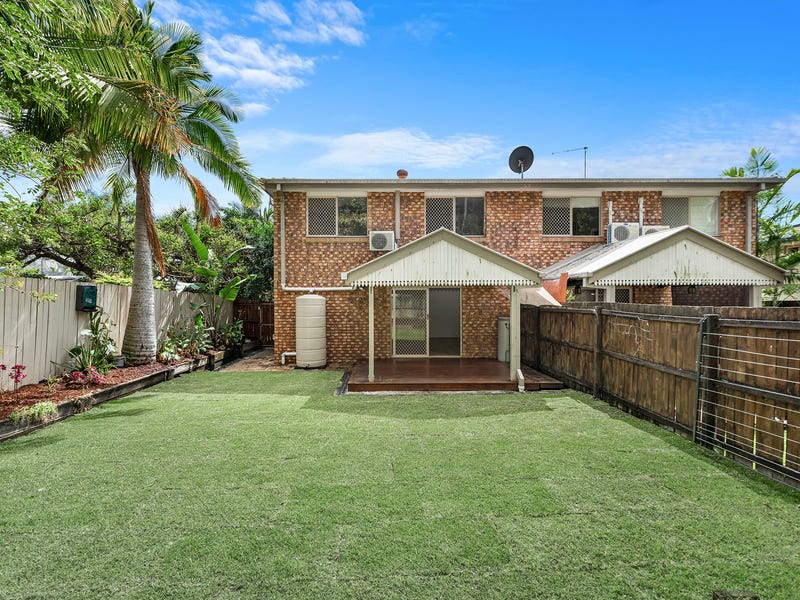1/106 Mackay Street, Coorparoo, Qld 4151 Property Details