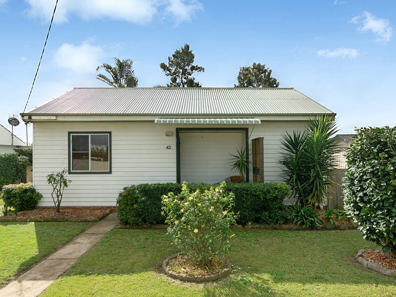 42 Anzac Avenue, Cessnock, NSW 2325 - realestate.com.au