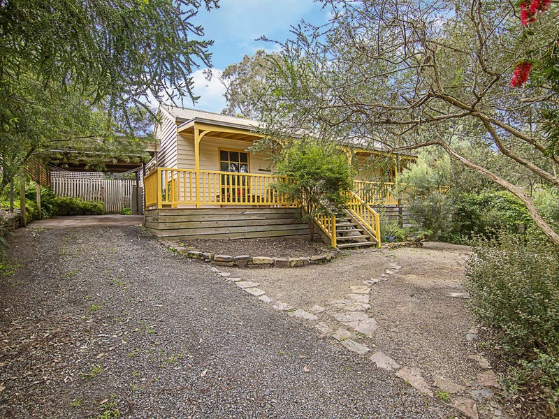 6 Merton Grove, Healesville, VIC 3777