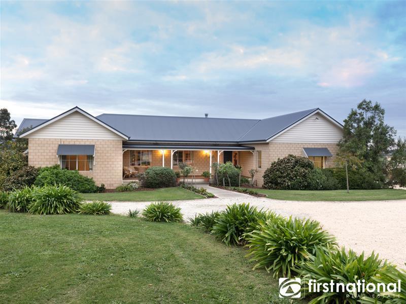 8894 Buchanan Road, Berwick, VIC 3806
