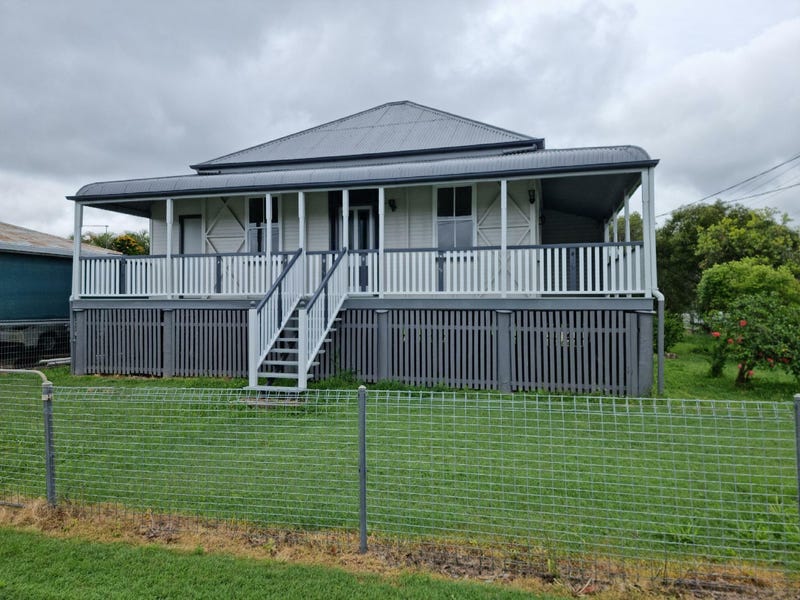 20 Woodford Street, One Mile, QLD 4305