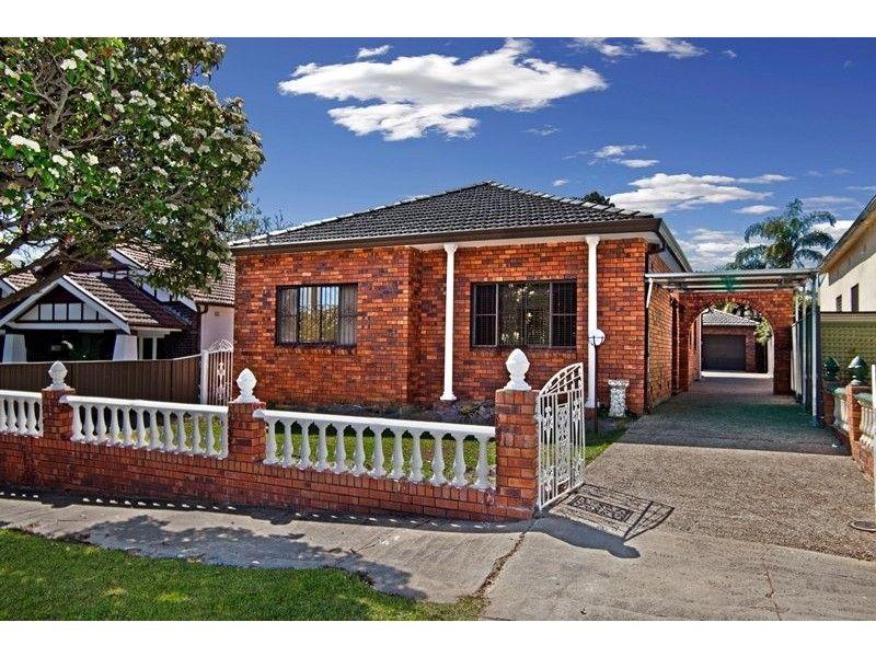 52 Weldon Street, Burwood, NSW 2134 Property Details