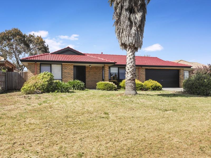 6 Evelyn Close, Melton West, VIC 3337