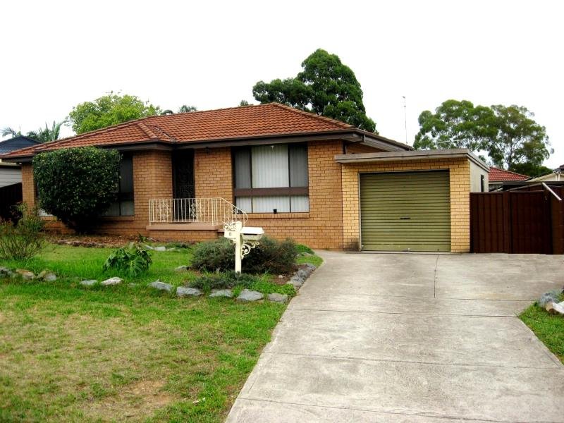 8 Stromeferry Cres, St Andrews, NSW 2566