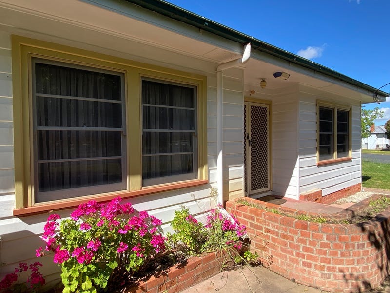 2022 Bath Street, Holbrook, NSW 2644