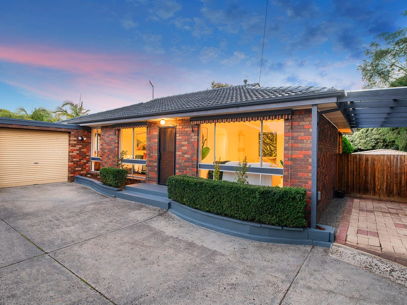 2/18 Renwick Road, Ferntree Gully, VIC 3156