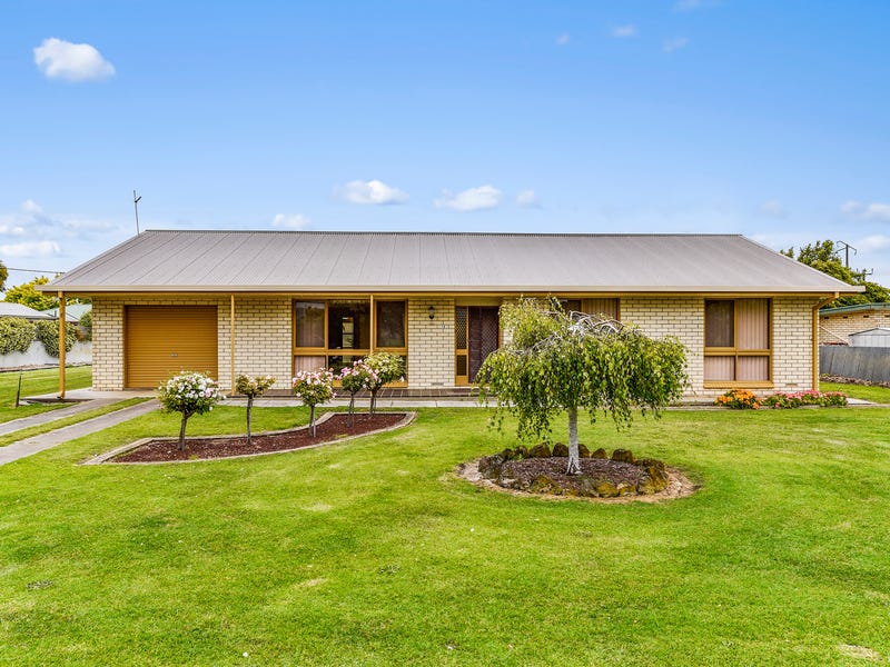 Ninth Street Bed And Breakfast Saskatchewan Canada 16 Ninth Street, Millicent, SA 5280 - House for Sale - realestate.com.au