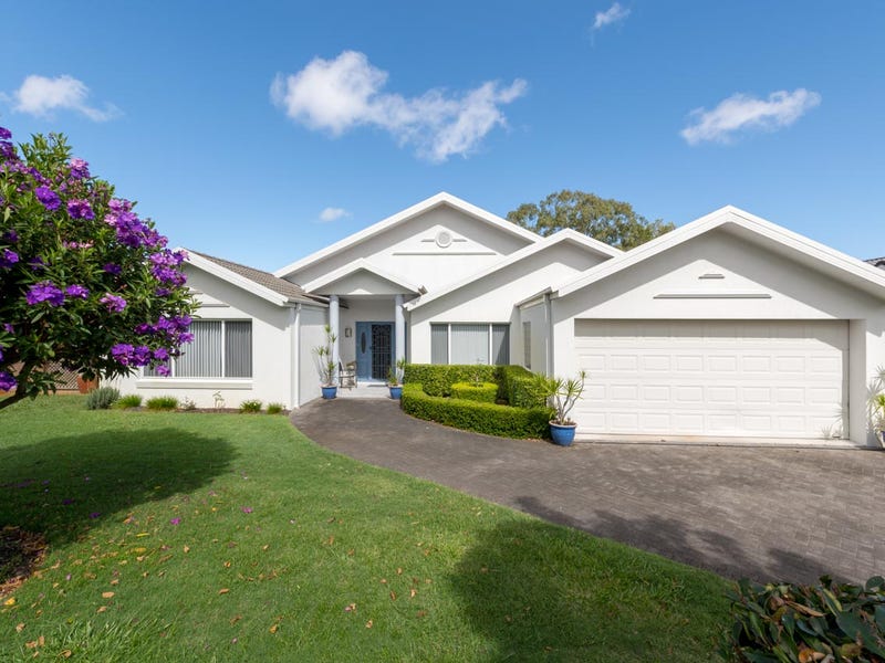 17 Kestrel Avenue, Salamander Bay, NSW 2317 House for Sale