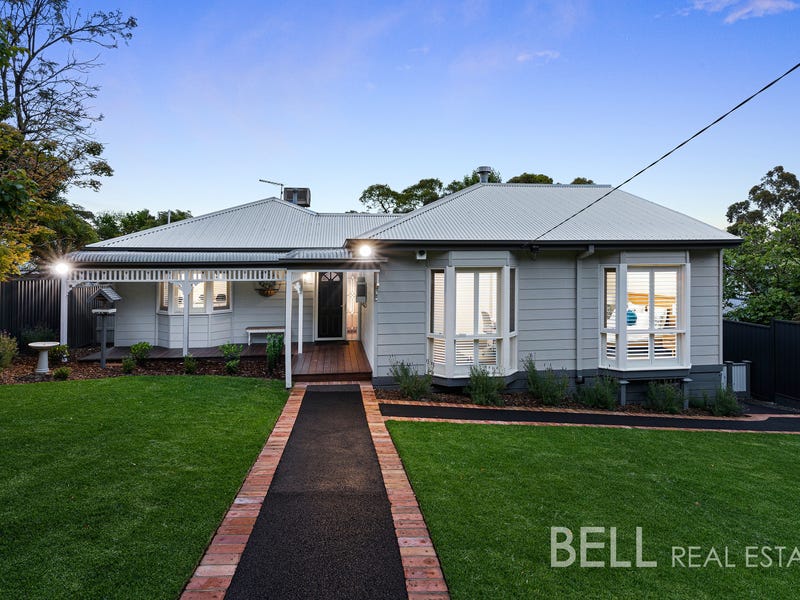 1007 Mount Dandenong Tourist Road, Montrose, Vic 3765 Property Details