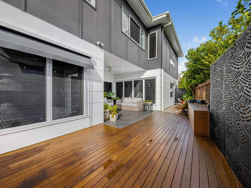 96 Sunshine Cove Way, Maroochydore, Qld 4558 Property Details