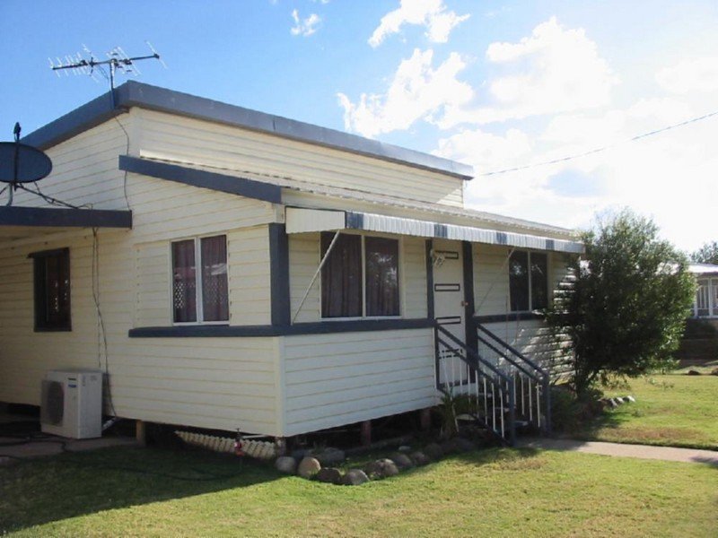 4 Goldring, Hughenden, Qld 4821 Property Details