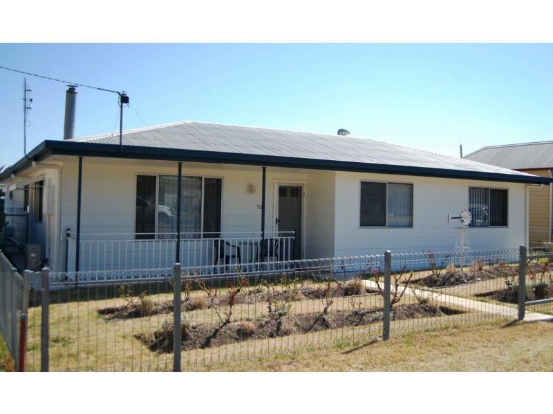 52 Chester Street, Inverell, NSW 2360 Property Details