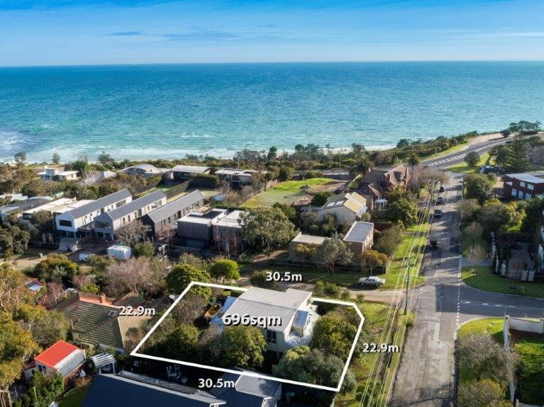 7 Herbert Street, Mornington, VIC 3931
