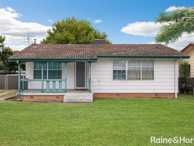 40 Adams Street, Ashmont, NSW 2650