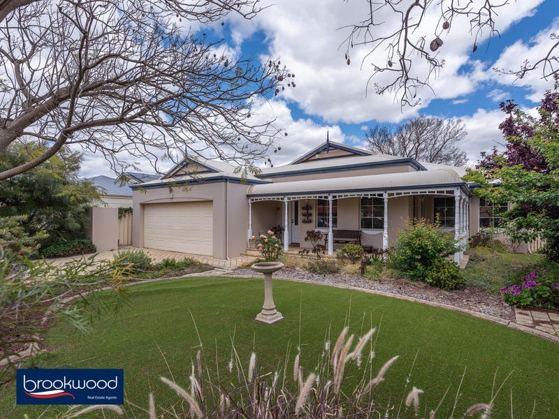 13 Riverdale Road, Helena Valley, WA 6056