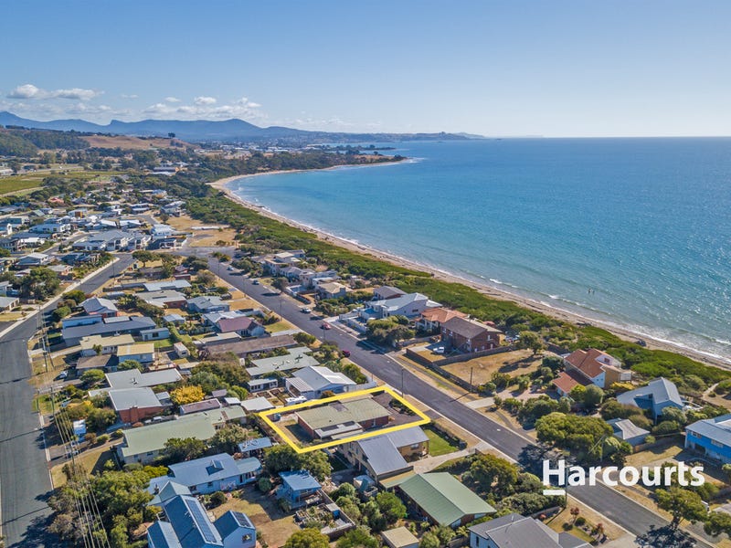 18 Esplanade, Turners Beach, TAS 7315