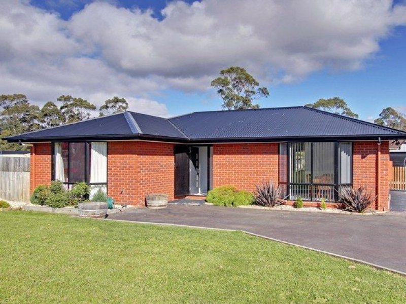 35 Dayspring Drive, Margate, TAS 7054