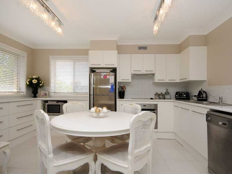 21/14 Spendelove Ave, Southport, Qld 4215 Property Details