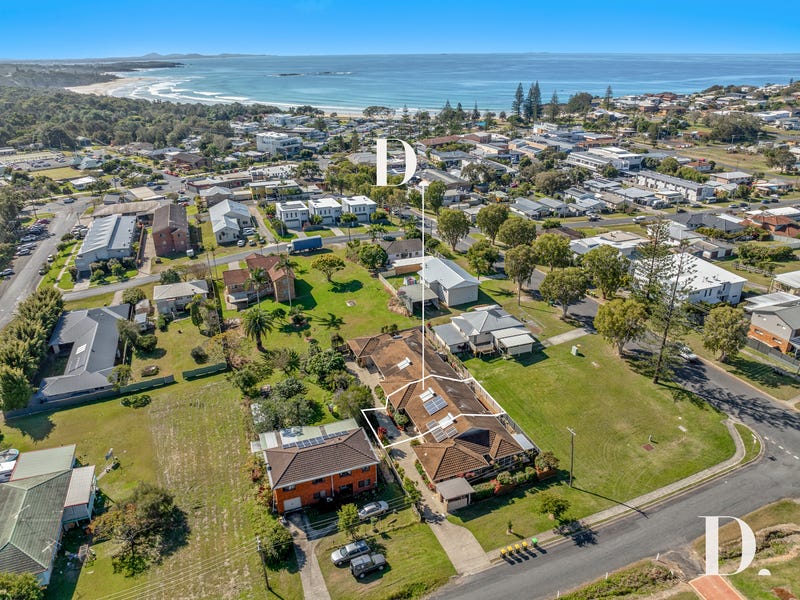 2/7 Nelson Street, Woolgoolga, NSW 2456 Unit for Sale